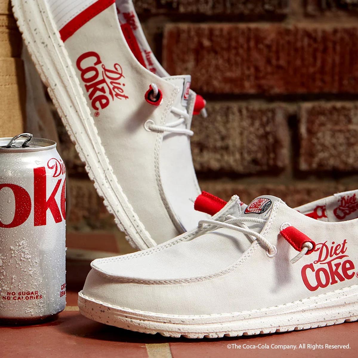 Wally Diet Coke Grey/Red